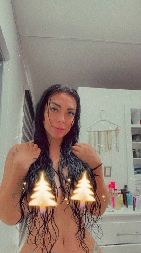 are mon leaked onlyfans xxx