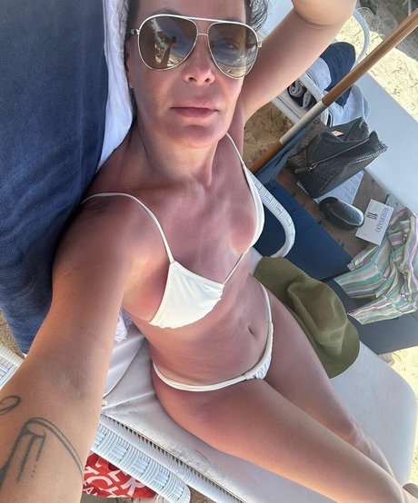 Carolina Ferraz onlyfans leaj