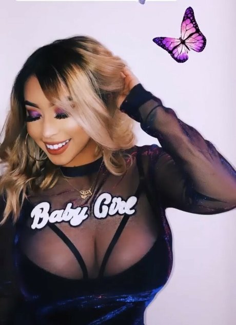 Thestarvasquez onlyfans leajs