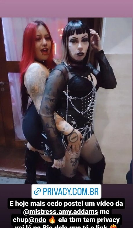 Monique Lant strip onlyfans