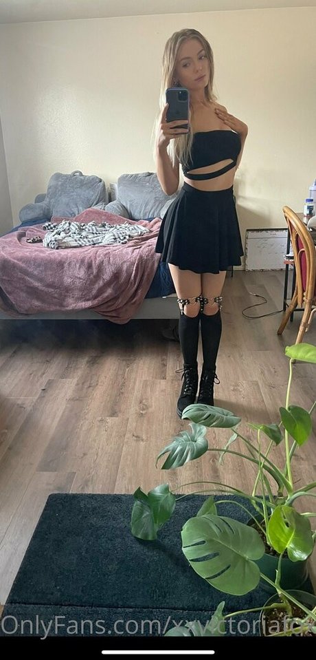 xxvictoriafoxxx nudes onlyfans leak