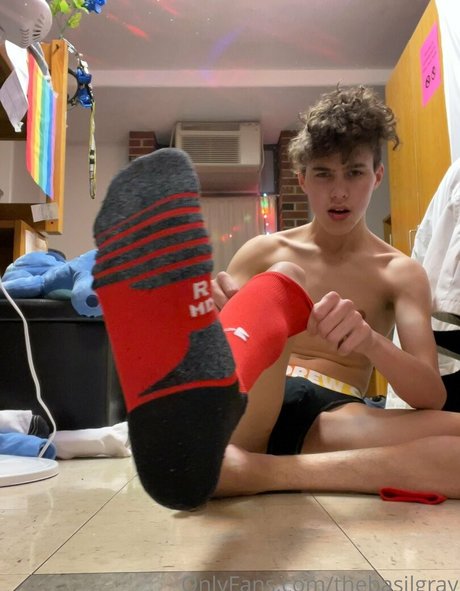 basilgray nudes onlyfans leaks