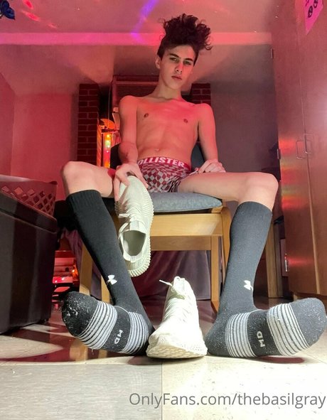 basilgray onlyfans public photos