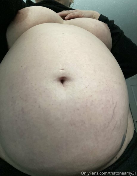 thatoneamy31 onlyfans archives