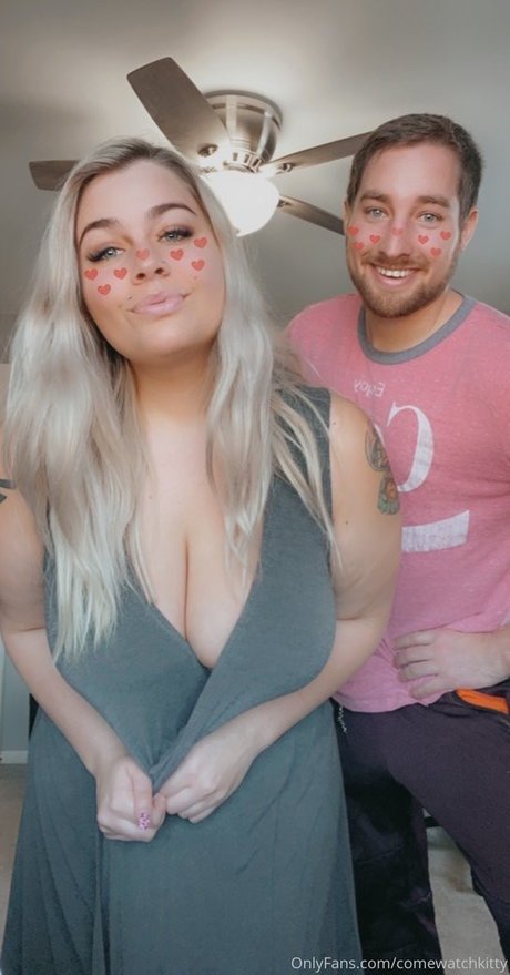 Comewatchkitty leaked only fans