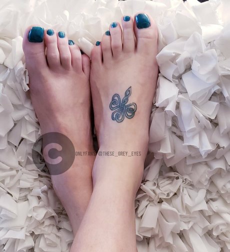 these grey eyes fans only