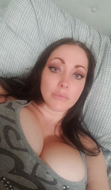 alinamasquerade onlyfans pictures