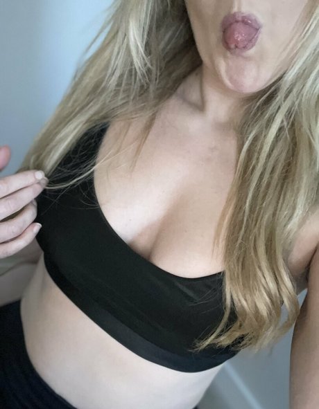 stepmommyfantasy onlyfans leaks naked