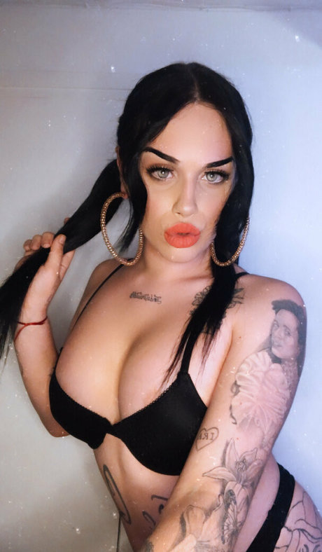 thequeen oficial onlyfans sexy