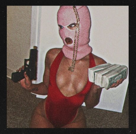 alicia bandzzz desnuda onlyfans