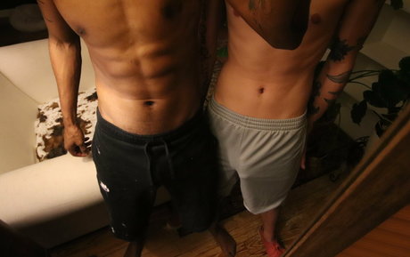 harlemhookup naked on onlyfans