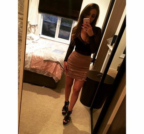 Maddie Curry naked onlyfans