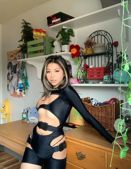 Asian Beauties nudes only fans