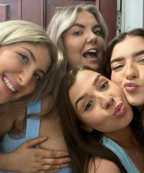 Katherine H only fans leaks