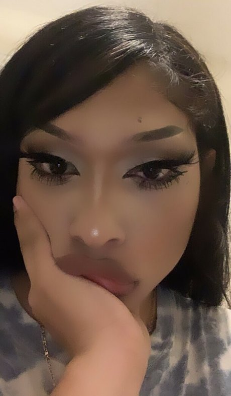 mariahrotic is on onlyfans