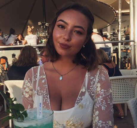 Lydia H onlyfans nude leaks