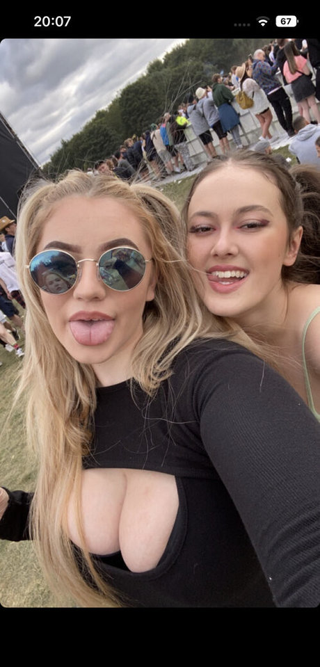 Hollie H onlyfans keak