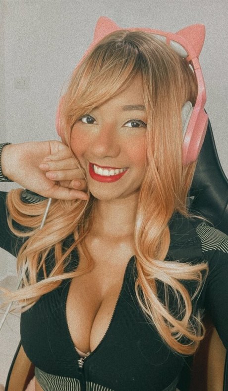 angiejuliettep  photo