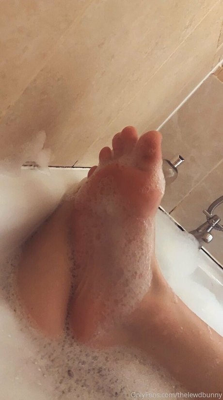 curvy nude onlyfans best print