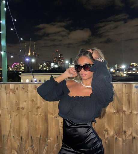 Camille Kathleen Bennetton onlyfans porn leaks