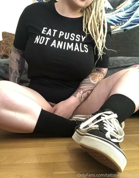 tattooedaprilfree nude onlyfans