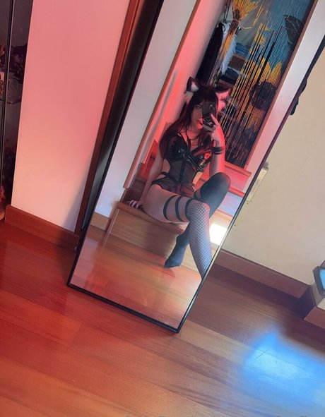 Eveyfoxfire onlyfans pics leaked