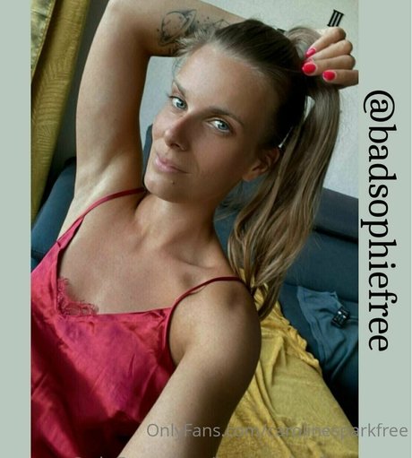 carolinesparkfree onlyfans leaked nude