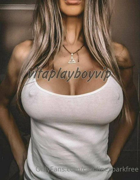 carolinesparkfree onlyfans leaks.