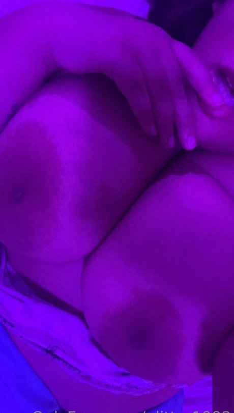 glitter1992 only fans sex