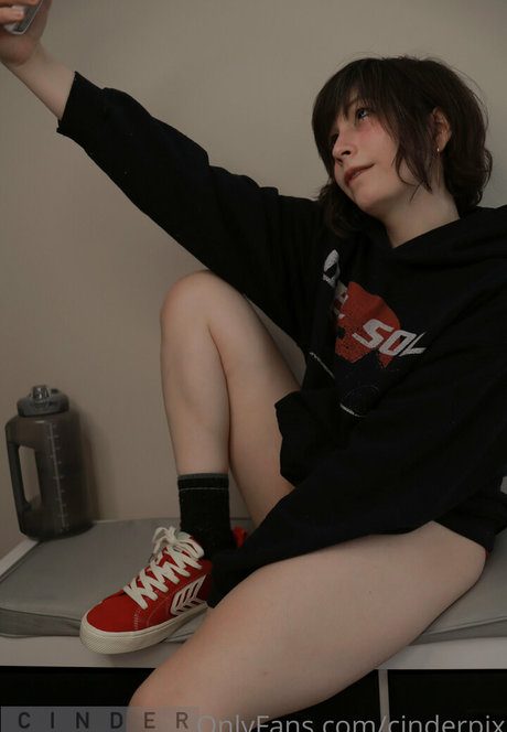 cinderpixelfree only fans xxx