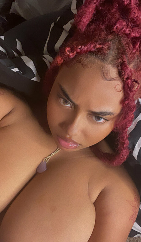 jjuicyjaz onlyfans nude pics