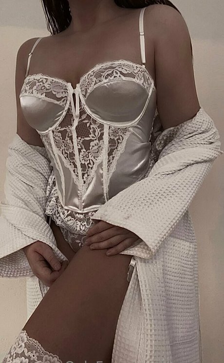 enireves sexy onlyfans