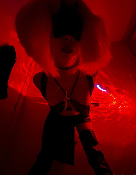 disckoland strip onlyfans