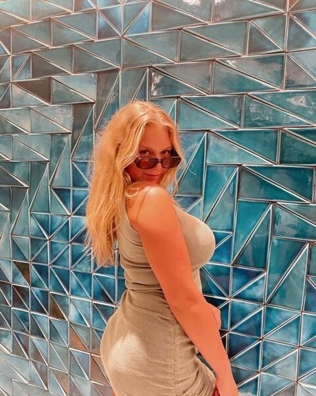 Whitney T free onlyfans