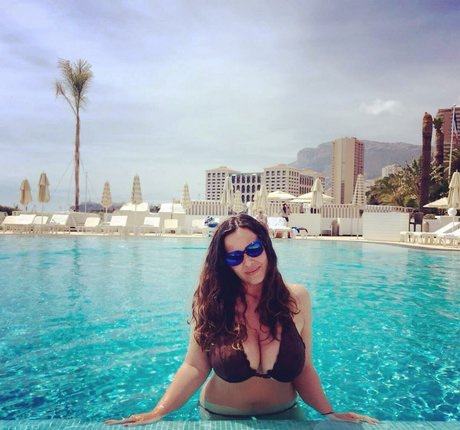 Serena Roberti onlyfans leak