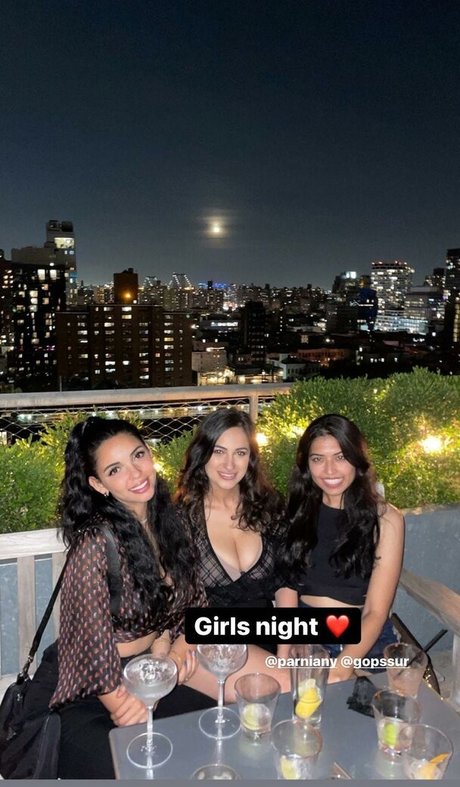 Tara Yazdi onlyfans free porn