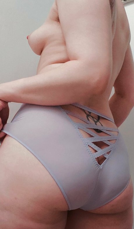 hollygraphixxx leaks onlyfans porn