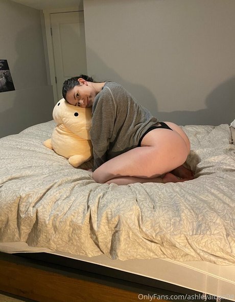ashleyalban94 xxx only fans