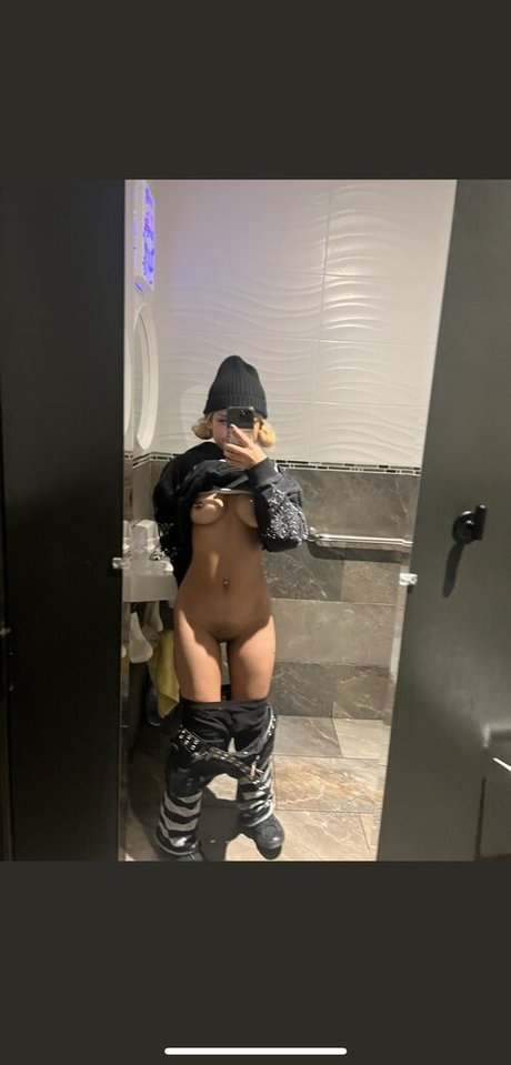 naybaexox onlyfans pics leaked