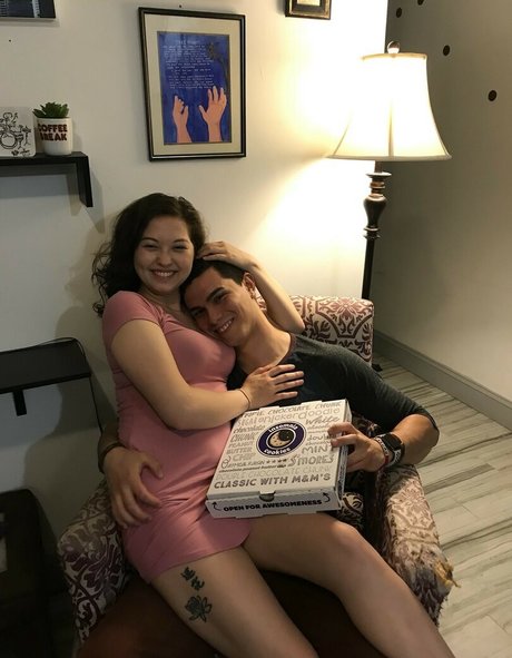 lauuu_ onlyfans photos