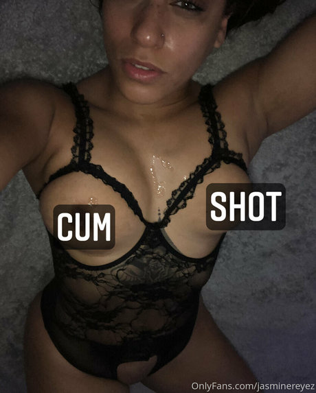 sexy blowjob onlyfans sexy nude depiction