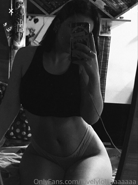 lovelylolllaaaaaaa onlyfans nudes