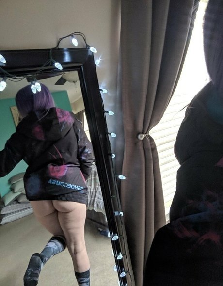 realpalesnowbunny onlyfans nude photos