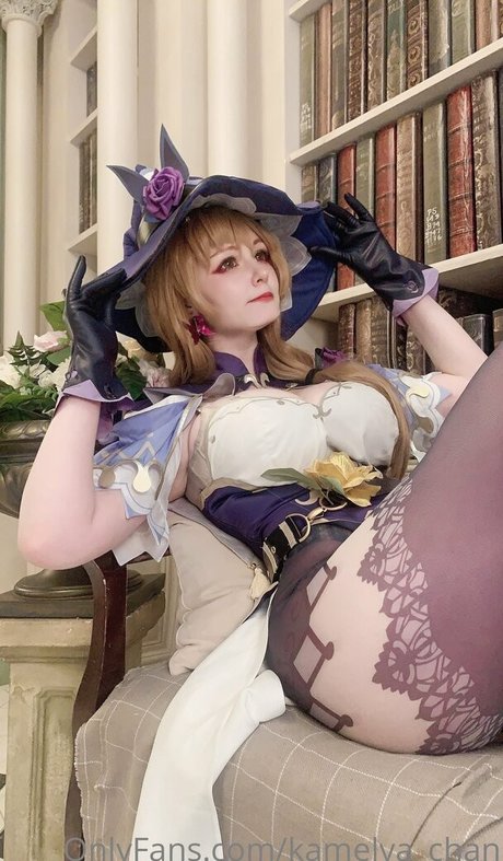 Kamelya chan onlyfans photos