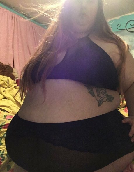 leahloolabelle leaked onlyfans sextape