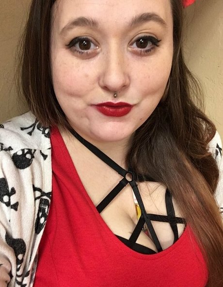 leahloolabelle sex onlyfans