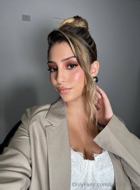 Sofia Maria onlyfans leakd