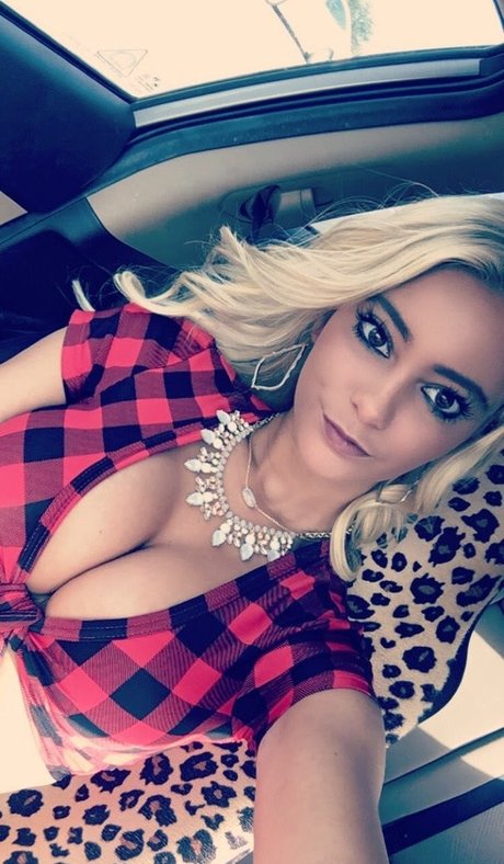 Avery T onlyfans sex