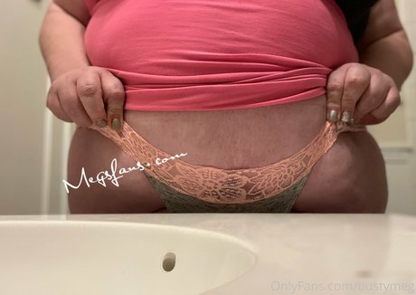 bustymeg onlyfans content leaked