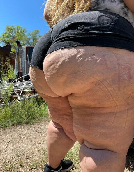 bigbootydee89 only fans leak porn